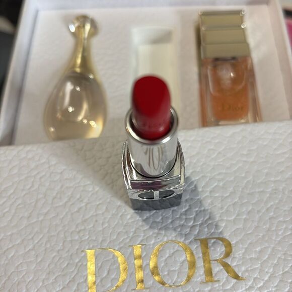 DIOR Discovery Set Prestige Serum jadore Rouge 999 Lipstick NEW GIFT BOX $470 - Picture 6 of 11